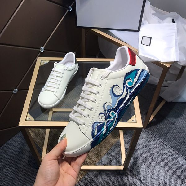 white black shoes designer shoes 13genuine leather luxury bee strawberry tiger lace-up casual sandals men women lovers shoes
white black shoes designer shoes 13genuine leather luxury bee strawberry tiger lace-up casual sandals men women lovers shoes
