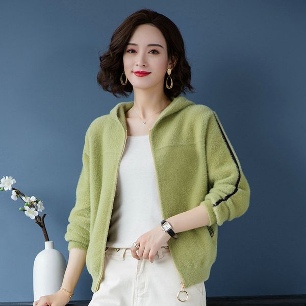 autumn woman imitated mink wool hooded jackets green pink beige casual knitted coat with hood soft warm focking outerwear women, Black;brown
autumn woman imitated mink wool hooded jackets green pink beige casual knitted coat with hood soft warm focking outerwear women, Black;brown