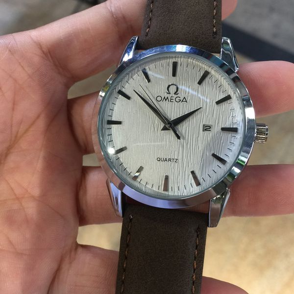 new brands watches men luxury watch fashion mens watches quartz watch military montre homme male wristwatch wrist watches herenhorloge, Slivery;brown
new brands watches men luxury watch fashion mens watches quartz watch military montre homme male wristwatch wrist watches herenhorloge, Slivery;brown