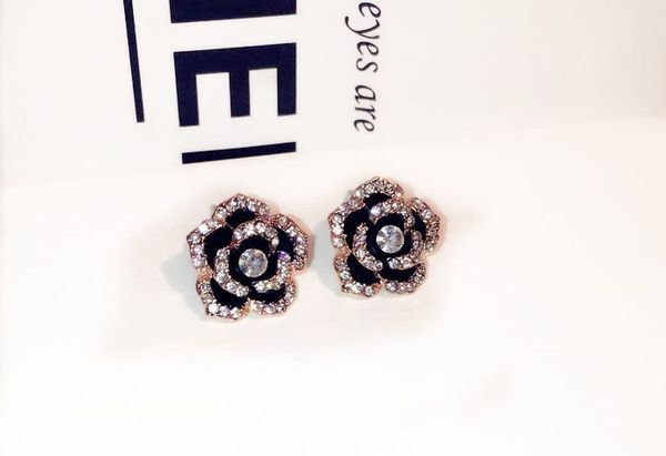 wholesale-r glittering new fashion luxury classic designer elegant beautiful camellia diamond stud earrings for woman girls, Golden;silver
wholesale-r glittering new fashion luxury classic designer elegant beautiful camellia diamond stud earrings for woman girls, Golden;silver