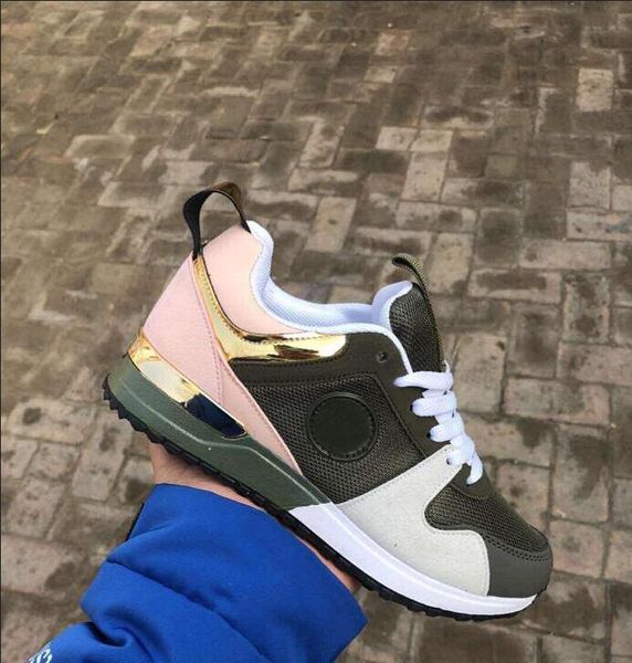 2019 new women Casual Sports Shoes Fashion men Leather Sneakers Designer Comfort Outdoor Unisex zapatos de hombre size 35-44
2019 new women Casual Sports Shoes Fashion men Leather Sneakers Designer Comfort Outdoor Unisex zapatos de hombre size 35-44