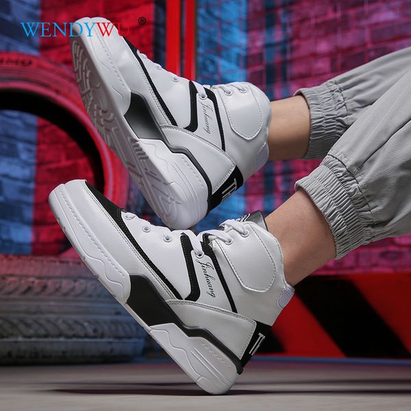 new high-shoes outdoor sports and leisure men's shoes featured sneakers tooling comfortable non-slip high quality, Black
new high-shoes outdoor sports and leisure men's shoes featured sneakers tooling comfortable non-slip high quality, Black