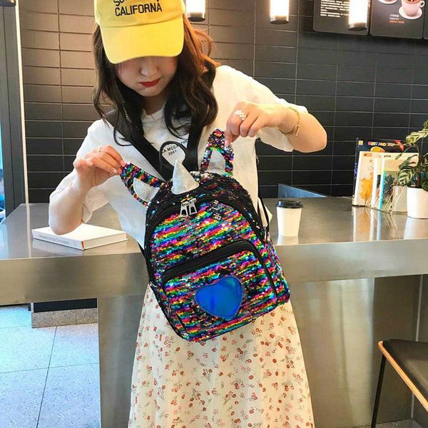 black laser sequins star backpack girls casual school bag femalelarge capacity sport double shoulder bag travel lapbackpack
black laser sequins star backpack girls casual school bag femalelarge capacity sport double shoulder bag travel lapbackpack