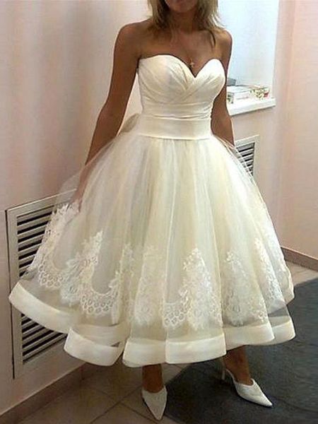 ball gown tulle sweetheart sleeveless tea-length with lace applique wedding dresses lace-up back satin ruched backless vestidos de novia, White
ball gown tulle sweetheart sleeveless tea-length with lace applique wedding dresses lace-up back satin ruched backless vestidos de novia, White