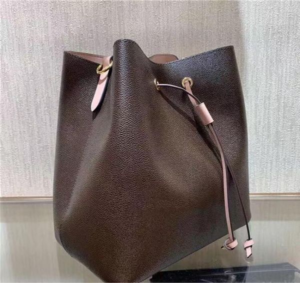 designer luxury handbags shoulder bags classic style messenger women tote genuine leather handbag fashion cross body lady hand bag
designer luxury handbags shoulder bags classic style messenger women tote genuine leather handbag fashion cross body lady hand bag