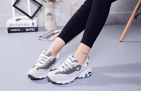 2019 autumn and winter new breathable sports outdoor student fashion women's casual shoes with box, Black
2019 autumn and winter new breathable sports outdoor student fashion women's casual shoes with box, Black