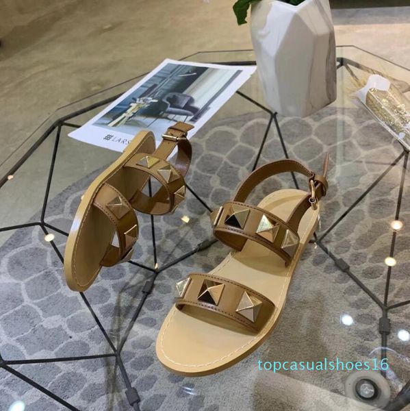 2020 popular summer designer sandals fashion c brand women casual leather shoes loafers women flip flops 35-39 t16, Black
2020 popular summer designer sandals fashion c brand women casual leather shoes loafers women flip flops 35-39 t16, Black