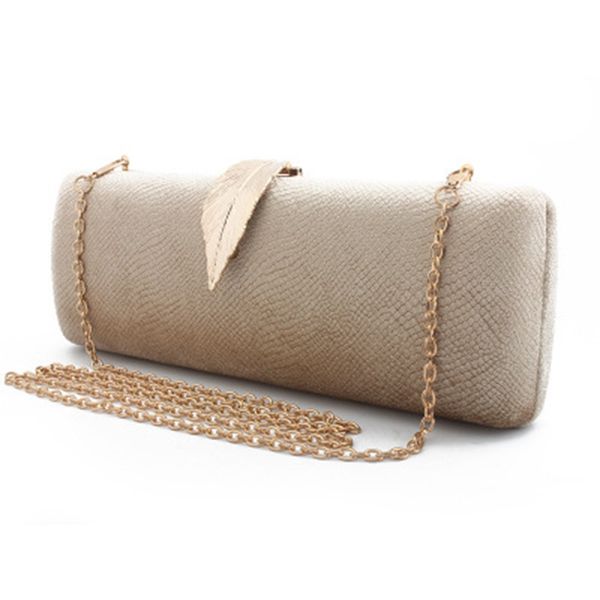 2020 new flannel evening party leaves clutch bag handbag chain bag wild fashion shoulder female
2020 new flannel evening party leaves clutch bag handbag chain bag wild fashion shoulder female