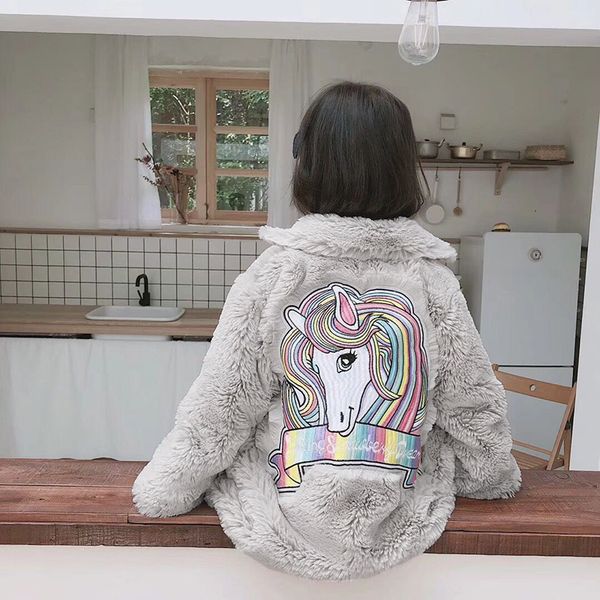 2-10y girls faux fur coat kids fur jackets unicorn embroidery baby girls coat princess winter children snowsuit, Blue;gray
2-10y girls faux fur coat kids fur jackets unicorn embroidery baby girls coat princess winter children snowsuit, Blue;gray