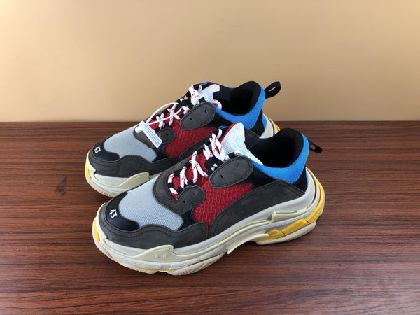wholesale fashion paris 17fw triple s sneakers triple-s casual dad mens designer shoes for women beige black sports trainers for sale
wholesale fashion paris 17fw triple s sneakers triple-s casual dad mens designer shoes for women beige black sports trainers for sale