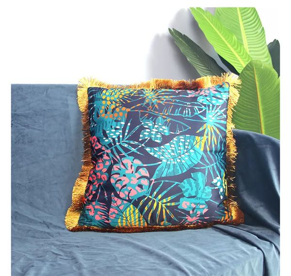 animal forest pattern cushion cover imitation silk 45x45cm cushion cover with gold tassel home decoration sofa pillow
animal forest pattern cushion cover imitation silk 45x45cm cushion cover with gold tassel home decoration sofa pillow