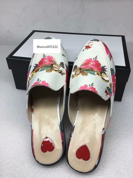 original box princetown 423513 designer men and women shoes classic slippery metal buckle beach slippers soft lazy shoeslovers shoes size 38
original box princetown 423513 designer men and women shoes classic slippery metal buckle beach slippers soft lazy shoeslovers shoes size 38