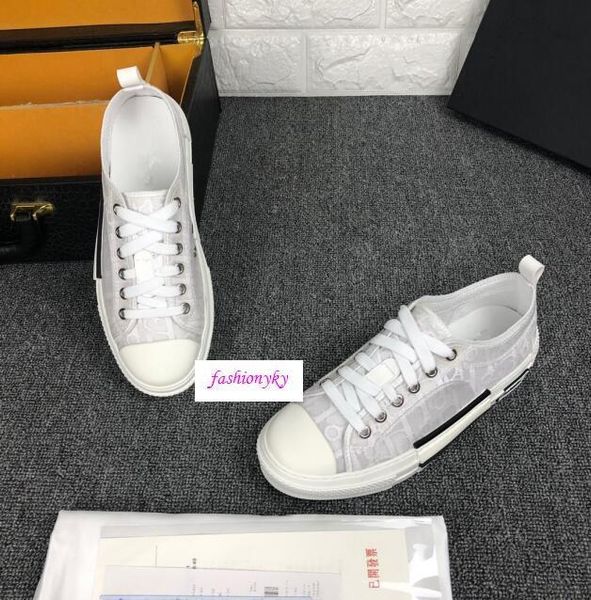 classics b23 skate shoes single m classic as the main vision, in the way of large-area printing on the upper lovers quality, Black
classics b23 skate shoes single m classic as the main vision, in the way of large-area printing on the upper lovers quality, Black