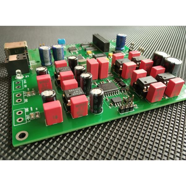 pcm1792apro dac audio decoder coaxial and fiber input support 24bit 192khz 9-15v 
pcm1792apro dac audio decoder coaxial and fiber input support 24bit 192khz 9-15v