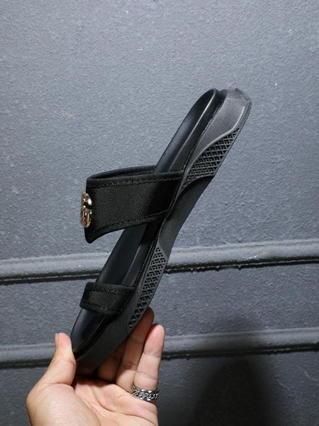 последняя мужская мода 2019 года, дизайнер спроектировал роскошную резиновую подошву, удобную на ногах, хорошего качества дикие взрывы, Black
последняя мужская мода 2019 года, дизайнер спроектировал роскошную резиновую подошву, удобную на ногах, хорошего качества дикие взрывы, Black