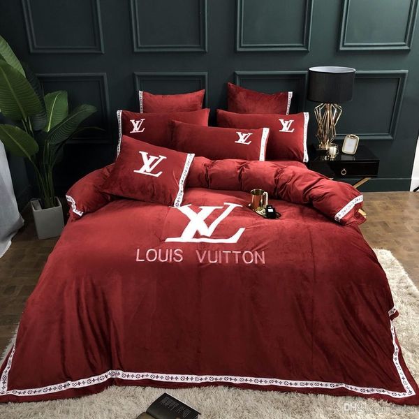 high grade contracted bedding design europe and america duvet cover sheet pillowcase cover sets 4pcs 222
high grade contracted bedding design europe and america duvet cover sheet pillowcase cover sets 4pcs 222