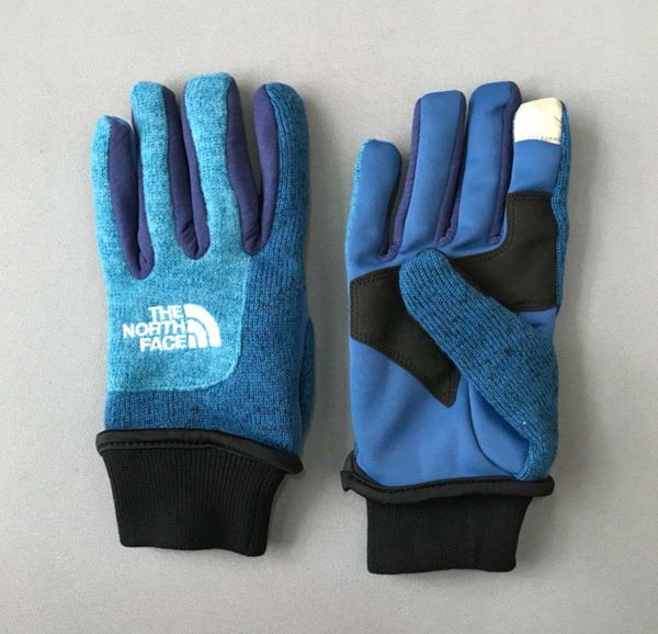 luxwinter gloves sport warm gloves both men and women touch screen sport sport cycling skiing outdoor gloves half winter, Blue;gray
luxwinter gloves sport warm gloves both men and women touch screen sport sport cycling skiing outdoor gloves half winter, Blue;gray