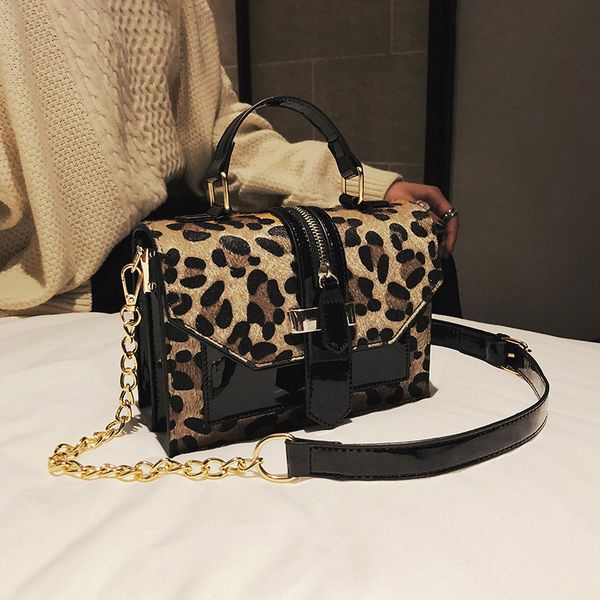 trendy chains bag personalized handbags leopard print bags original design crossbody bags for women messenger bags m338
trendy chains bag personalized handbags leopard print bags original design crossbody bags for women messenger bags m338