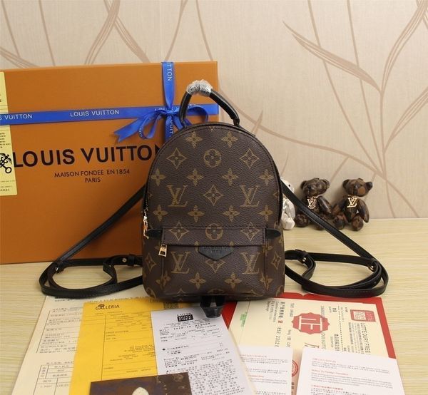 2019 the new li ting women de igner handbag retro fa hion high grade extremely charming urban bag
2019 the new li ting women de igner handbag retro fa hion high grade extremely charming urban bag