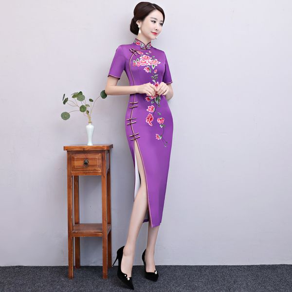 

new arrival chinese long cheongsam fashion women embroidery dress elegant rayon qipao party dresses vestido ing, White;black