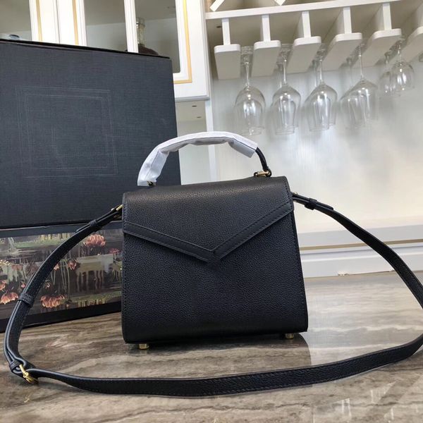 lady purses lady crossbody bag genuine leather wallets fashion hardware restoring ancient ways large capacity
lady purses lady crossbody bag genuine leather wallets fashion hardware restoring ancient ways large capacity