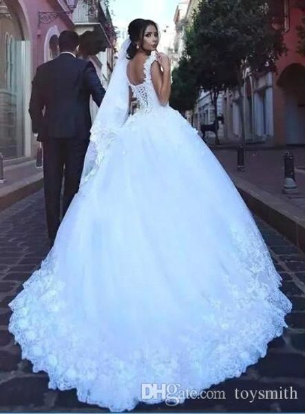 gorgeous lace applique v-neck wedding dresses tulle off-shouolder ball gown church lace-up vintage bridal gowns, White
gorgeous lace applique v-neck wedding dresses tulle off-shouolder ball gown church lace-up vintage bridal gowns, White