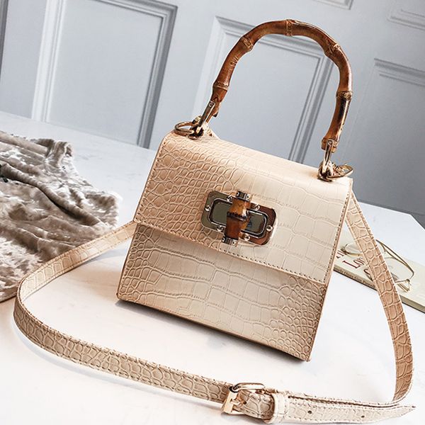Luxury Alligator Women Handbags Bambootop Handle Crocodile Pattern Bags Small Flap Bags Crossbody Bag For Women Casual Purses
Luxury Alligator Women Handbags Bambootop Handle Crocodile Pattern Bags Small Flap Bags Crossbody Bag For Women Casual Purses