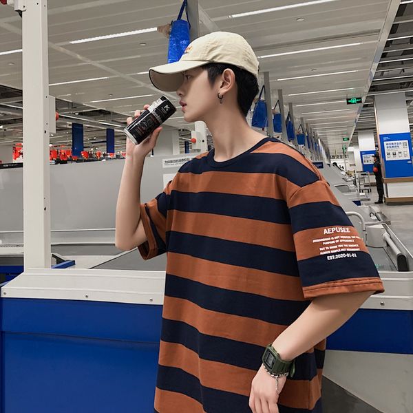 men's t-shirt 2020 summer new slim-fit and versatile striped printed short-sleeved t-shirt loose casual young men's wear, White;black
men's t-shirt 2020 summer new slim-fit and versatile striped printed short-sleeved t-shirt loose casual young men's wear, White;black