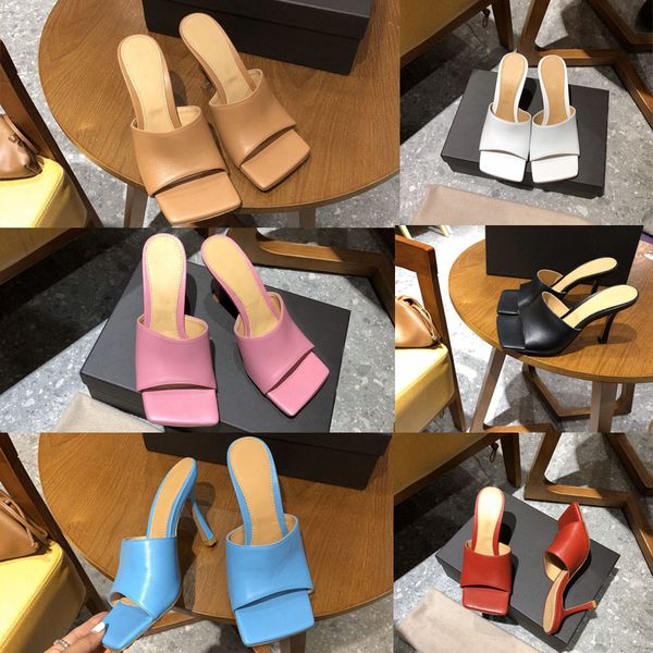 new 2020 designer sandal square toe high heels sandal women stretch sandals fashion luxury designer slipper leather dress shoes, Black
new 2020 designer sandal square toe high heels sandal women stretch sandals fashion luxury designer slipper leather dress shoes, Black