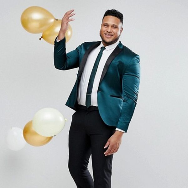 custom made groomsmen one button groom tuxedos peak black lapel men suits wedding man bridegroom 2 pieces (jacket + pants + tie) l323, Black;gray
custom made groomsmen one button groom tuxedos peak black lapel men suits wedding man bridegroom 2 pieces (jacket + pants + tie) l323, Black;gray