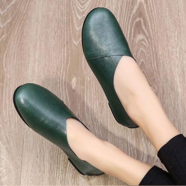 handmade shoes new fashion women's retro round head leather handmade flat shoes shallow mouth comfortable outdoor single shoes, Red;white
handmade shoes new fashion women's retro round head leather handmade flat shoes shallow mouth comfortable outdoor single shoes, Red;white