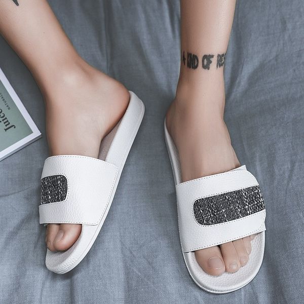 2019 new style super fire breathable fashion casual summer new style slipper selling sandals men's shoes, Black
2019 new style super fire breathable fashion casual summer new style slipper selling sandals men's shoes, Black