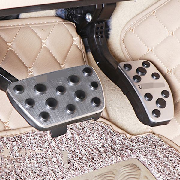 2pcs new aluminium alloy brake pedal accelerator pedal cover for land cruiser lc200 16-18 lx570 13-18 accessories
2pcs new aluminium alloy brake pedal accelerator pedal cover for land cruiser lc200 16-18 lx570 13-18 accessories