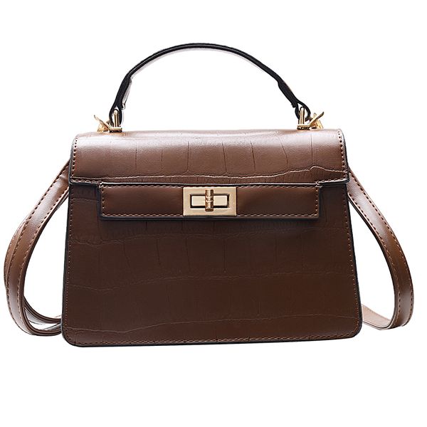 hg female shoulder bag new korean version of the retro wild lock portable messenger fashion broadband small square bag
hg female shoulder bag new korean version of the retro wild lock portable messenger fashion broadband small square bag