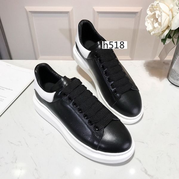 with box designer shoes party dress girls ladys women shoes white black velvet reflective leather mens casual sneakers 4
with box designer shoes party dress girls ladys women shoes white black velvet reflective leather mens casual sneakers 4