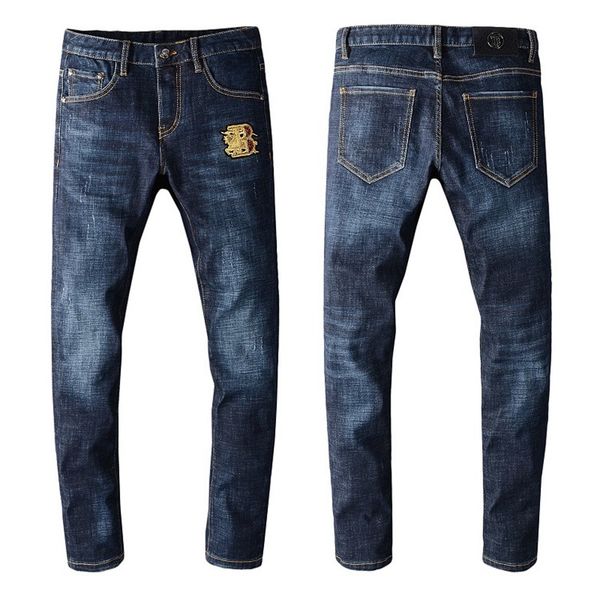 2020 new brand of fashionable european and american men's jeans ,high-grade washing, pure hand grinding, mens ripped jeans, Blue
2020 new brand of fashionable european and american men's jeans ,high-grade washing, pure hand grinding, mens ripped jeans, Blue