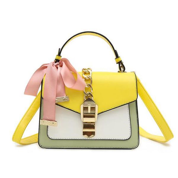 мода малый квадратные сумки новые женские сумки 2020 женские сумки на ремне crossbody панелями сумки
мода малый квадратные сумки новые женские сумки 2020 женские сумки на ремне crossbody панелями сумки