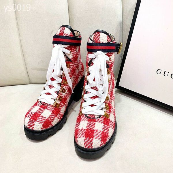 high-end rhinestones martin boots female british wind new autumn and winter plus velvet thick with non-slip vintage leather boots, Black
high-end rhinestones martin boots female british wind new autumn and winter plus velvet thick with non-slip vintage leather boots, Black