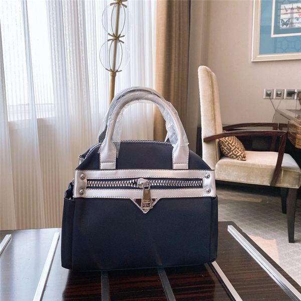 женщины дизайнерские сумки мода маленькая сумка через плечо crossbody высокое качество леди сумка cfy20042037
женщины дизайнерские сумки мода маленькая сумка через плечо crossbody высокое качество леди сумка cfy20042037