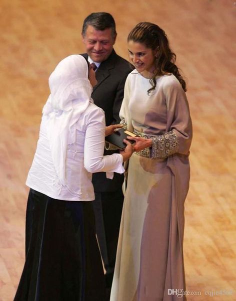 new arrival muslim evening dresses long sleeves dubai kaftan evening gowns with beaded sash islamic abaya moroccan formal party dresses a506, Black;red
new arrival muslim evening dresses long sleeves dubai kaftan evening gowns with beaded sash islamic abaya moroccan formal party dresses a506, Black;red