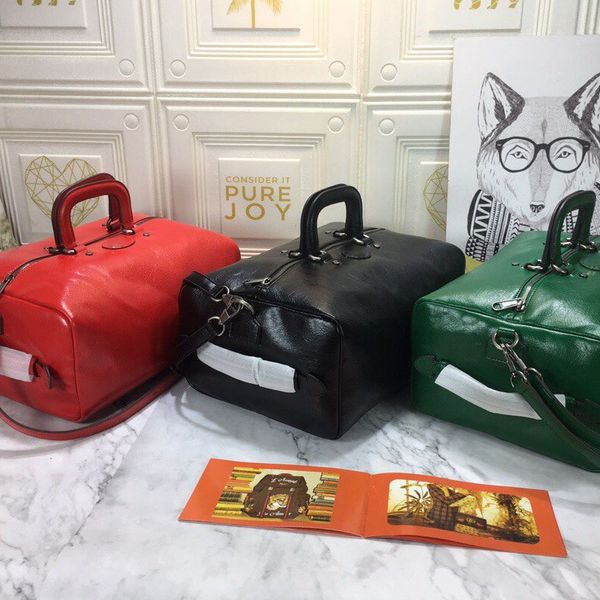 real leather hight quality backpack designer rucksack genuine leather black handbag single shoulder oblique span for three purposes
real leather hight quality backpack designer rucksack genuine leather black handbag single shoulder oblique span for three purposes