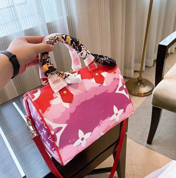 новые кожаные сумки кошельки женщин crossbody мешок цветка мешки плеча мешок посыльного сумки сумки кошелек сцепления тотализаторов -06168, Black
новые кожаные сумки кошельки женщин crossbody мешок цветка мешки плеча мешок посыльного сумки сумки кошелек сцепления тотализаторов -06168, Black