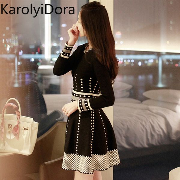2020 spring autumn women's knitting dress high waist new elegant fashion sweater dress long sleeve pleate black mini dresses, Black;gray
2020 spring autumn women's knitting dress high waist new elegant fashion sweater dress long sleeve pleate black mini dresses, Black;gray