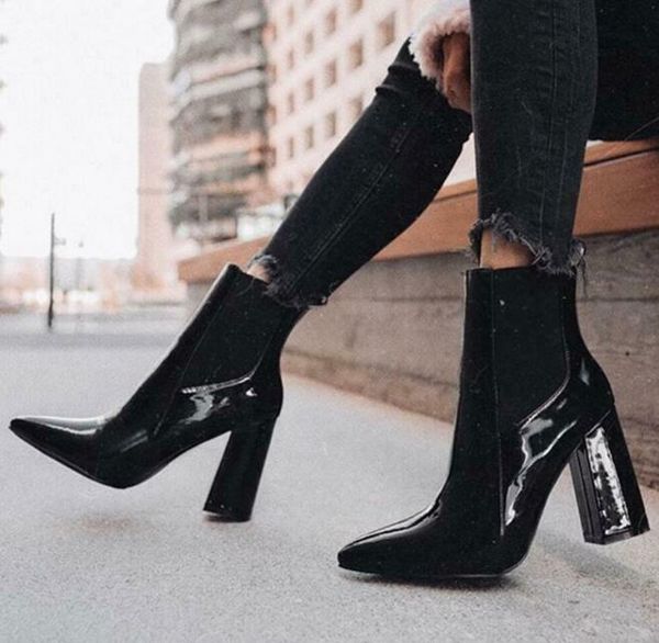 womens patent leather pointed toe ankle riding boots high chunky heel shoes n020, Black
womens patent leather pointed toe ankle riding boots high chunky heel shoes n020, Black