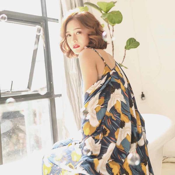 autumn new 3pcs women pyjamas set elegant crane printed ladies sleepwear set comfort soft homewear loose casual wear, Black;red
autumn new 3pcs women pyjamas set elegant crane printed ladies sleepwear set comfort soft homewear loose casual wear, Black;red