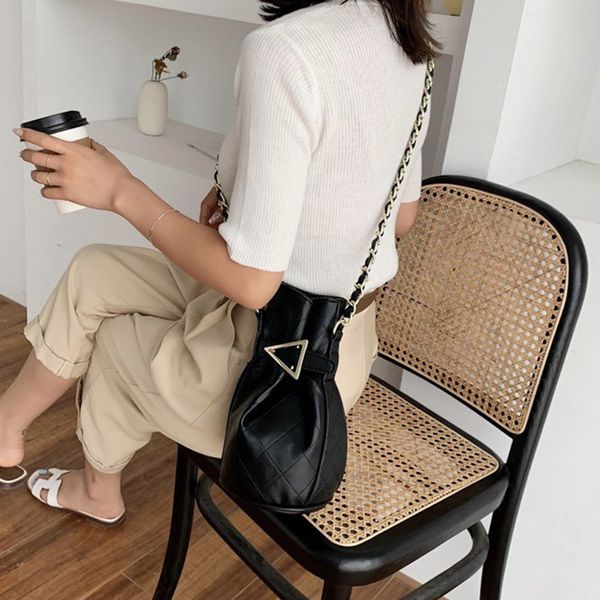women crossbody bag leisure bucket bags lady bag female shoulder handbags female shoulder messenger pu handbags
women crossbody bag leisure bucket bags lady bag female shoulder handbags female shoulder messenger pu handbags