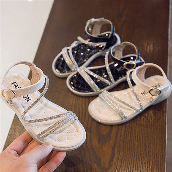 2020 fashion girls sandals summer kids shoes for girls bling princess soft little children beach sandals size 26-36, Black;red
2020 fashion girls sandals summer kids shoes for girls bling princess soft little children beach sandals size 26-36, Black;red