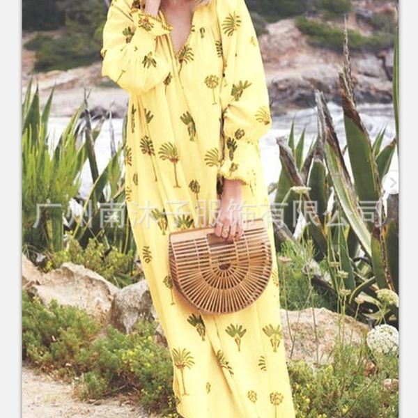 tunic on swimsuit ladies beach clothes swim suit cardigan autumn 2019 women wear bohemia printed loose dress four piece, Blue;gray
tunic on swimsuit ladies beach clothes swim suit cardigan autumn 2019 women wear bohemia printed loose dress four piece, Blue;gray