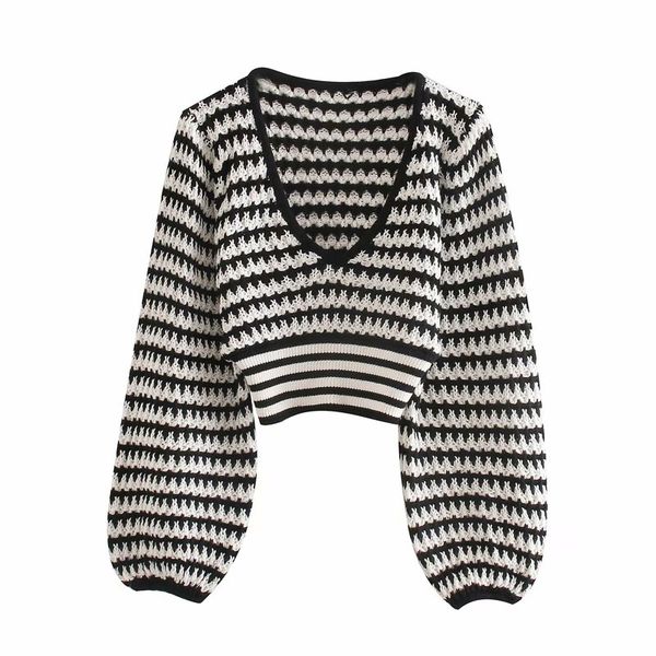 2020 new ladies v-neck black and white colorblock short sweater ladies knit casual slim high street sweater long sleeve pullover, White;black
2020 new ladies v-neck black and white colorblock short sweater ladies knit casual slim high street sweater long sleeve pullover, White;black