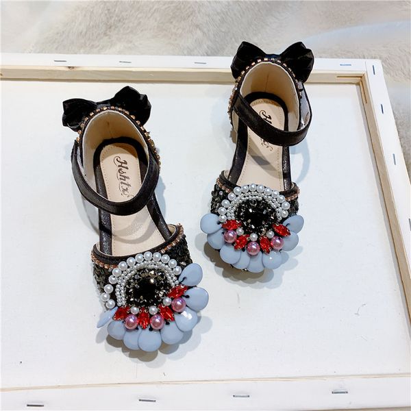 handmade beading princess girls sandals summer shoes soft bottom children kids gladiator sandals baby girl dance shoes, Black;red
handmade beading princess girls sandals summer shoes soft bottom children kids gladiator sandals baby girl dance shoes, Black;red